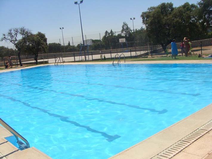 Una gran piscina para el verano